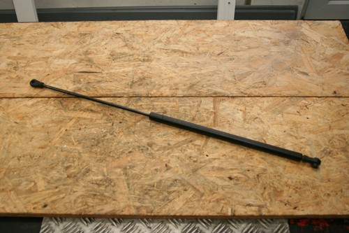 H/L 7283 Audi A4 1,8 8D2 8D5 B5 Limo Avant Gasfeder für Motorhaube 8D0823359