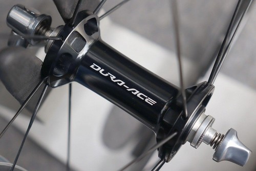 Shimano DURA-ACE WH-9000-C24-CL Aluminum/Carbon Clincher Rim Brake Wheel Set - Picture 2 of 10