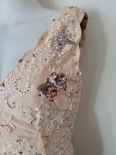 Mandalay Sheath Dress Sequin Sleeveless Dress Nude Lace Size 6 Midi New - Picture 3 of 17