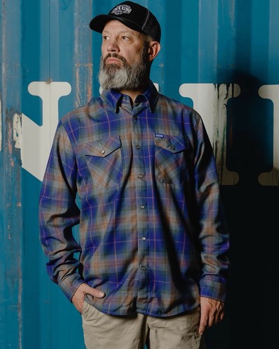 Medium Dixxon Clark Street Flannel Sold Out