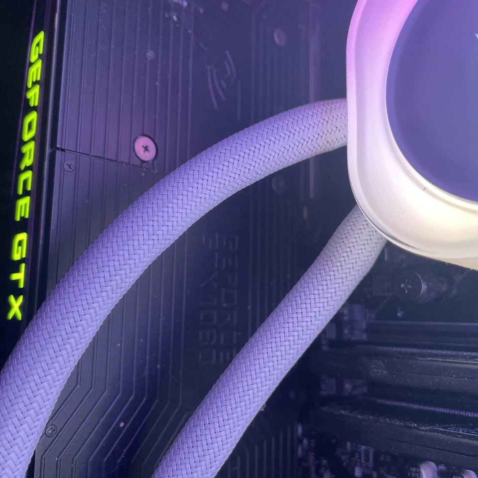 NVIDIA GeForce GTX 1080 8GB GDDR5 SDRAM PCI Express 3.0 Video Card - Image 3 of 4