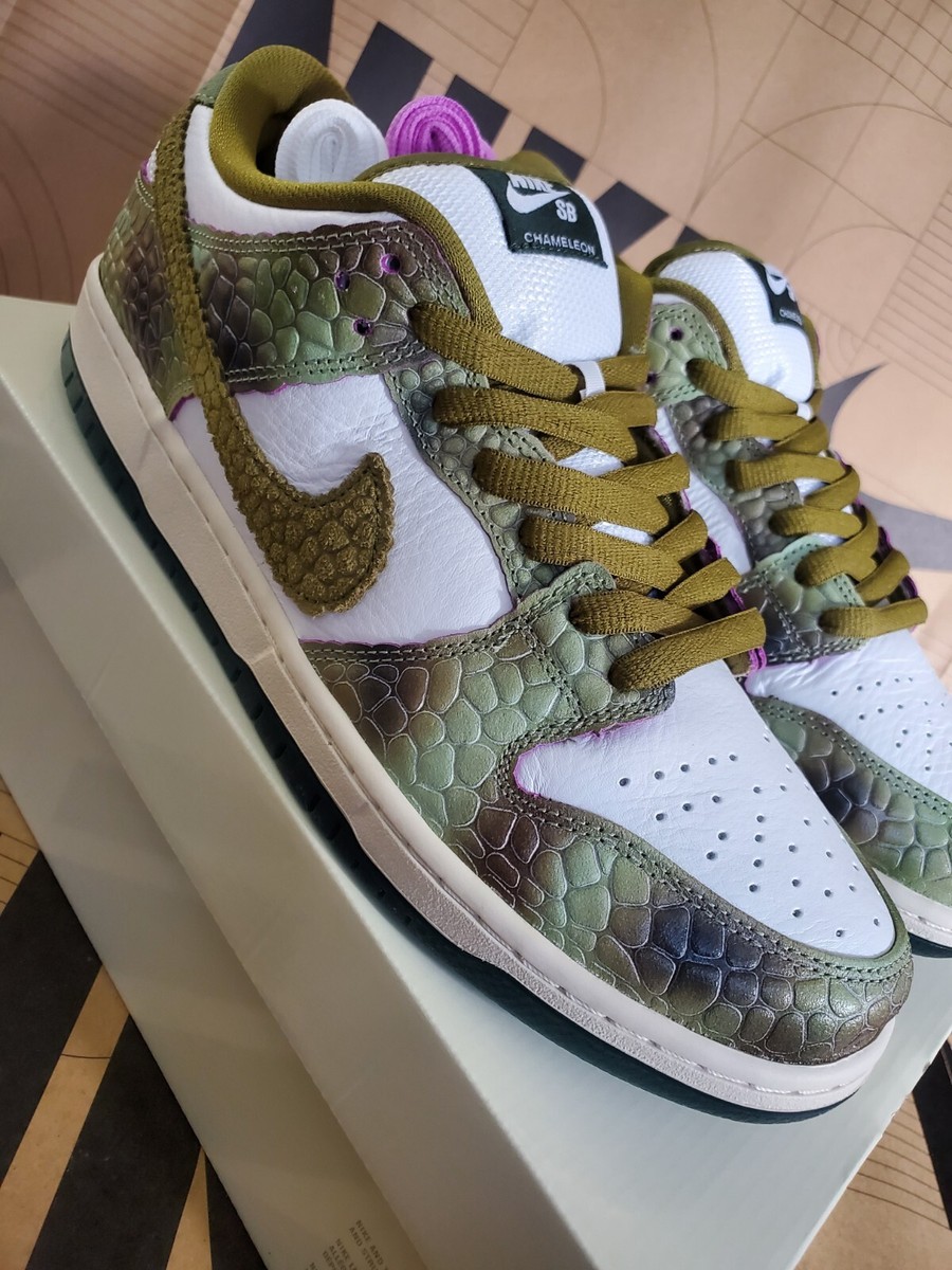 Nike Dunk Low SB Pro Qs x Alexis Sablone ''Chameleon'' HJ3386-300