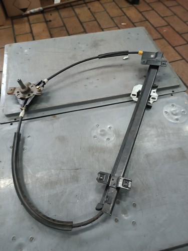 Original VW Golf 2 II 19E Fensterheber manuell rechts Beifahrertür 191837402B