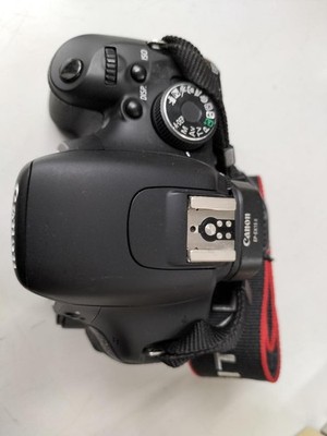 Canon EOS Kiss X5 DSLR Camera Kit with 18-55mm & 55-250mm Lens
