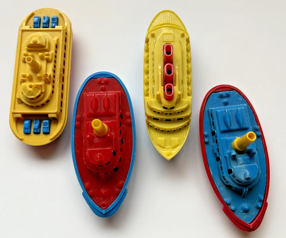 50er Jahre RENWAL KUNSTSTOFFBOOTE 3" X 4