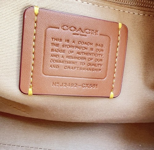 NWT Coach Charlotte Shoulder Bag With Heart Print CX581 - Picture 9 of 11