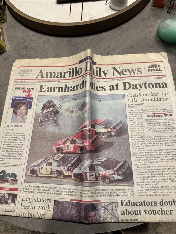 3 Newspapers of dale earnhardts death