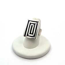 925 Sterling Silver Square Cut Out Ring Size: 8 17.8g