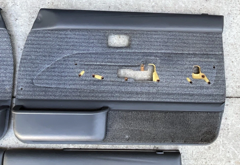 1990 - 1995 年丰田 4Runner 门板无臂架灰色布 SUV — 第 4/4 张图片