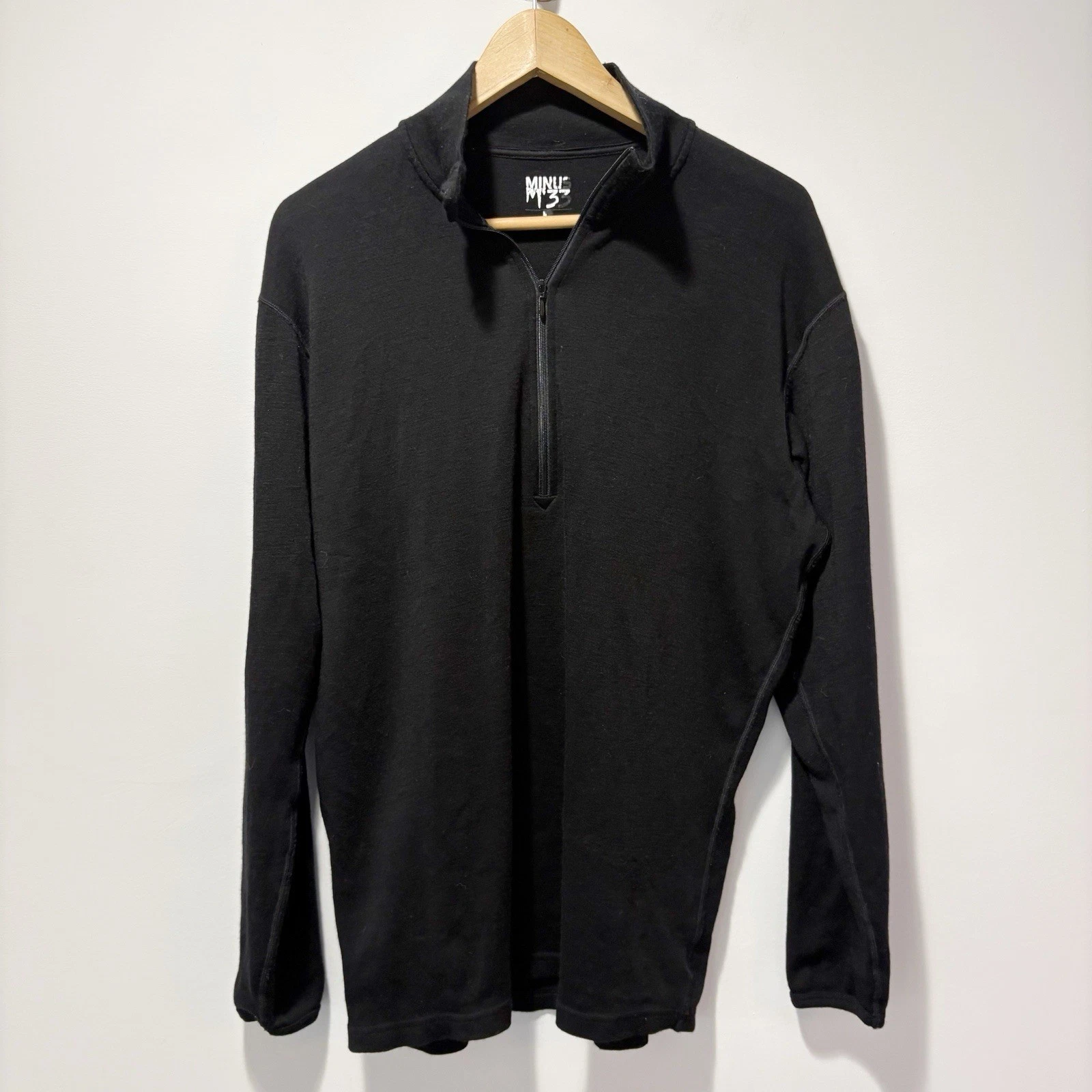 Minus 33 Mid Weight 245 Men’s 1/4 Zip Top Sweater 100% Merino Wool Size Large