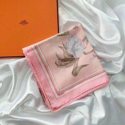 HERMES Carre 90 Hana Saku Kaigan Dori Seidentuch rosa hellblau gelb 90 cm