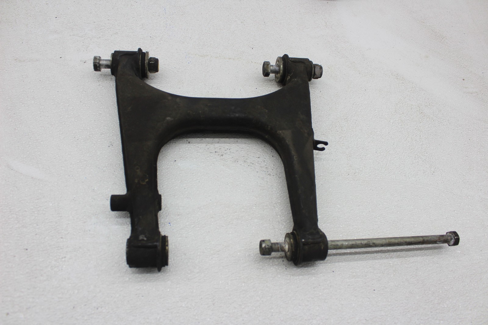 99-01 FERRARI 456 M LEFT REAR UPPER CONTROL ARM