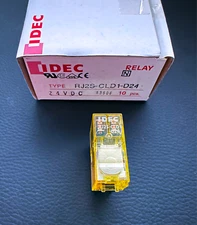 RJ2S-CLD1-D24 IDEC Plug-in Power Relay 24VDC DPDT 8A W/ Diode And Indicator