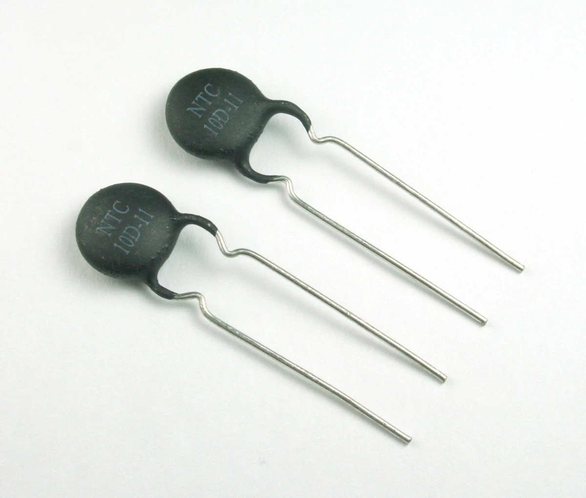 sourcing map Sensing Corriente de entrada Limitador Termistor NTC 5D-20 5 Ohm