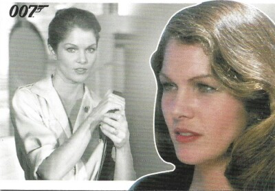 HOLLY GOODHEAD - James Bond 007 trading card - 2010 Rittenhouse