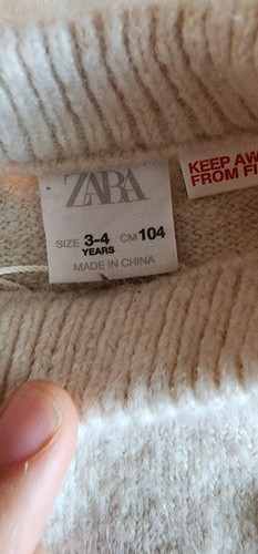 Zara xmas Sweater Girls 4t - Picture 3 of 3