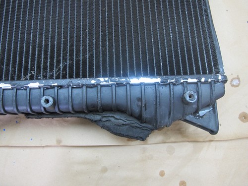 03-10 BENTLEY CONTINENTAL GTC GT FLYING SPUR 6.0L ENGINE RADIATOR UNIT - Picture 17 of 18