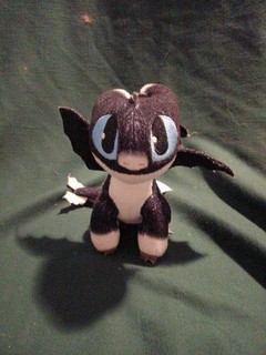 How to Train Your Dragon Nightlight Plush Spin Master 8" Sitting Blue Eyes 2019