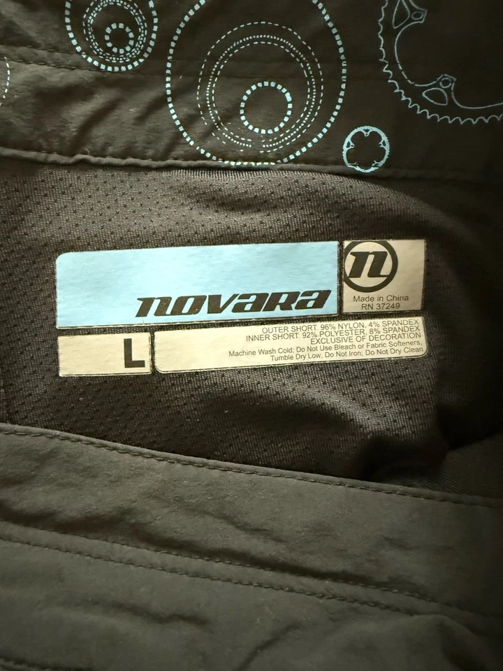 Pantalones Cortos de Ciclismo NOVARA Para Mujer M Negros Elastizados Almohadilla Interior Cintura Elástica Nuevos sin Etiquetas Foto 3 de 3