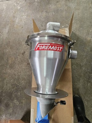 Foremost Vacuum Receiver Hopper brand new!