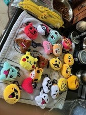 Assorted emoji keychains