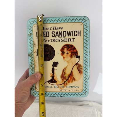Vintage Oreo Sandwich Cookie Tin National Biscuit Company Blue Retro Advertising