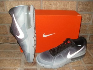 nike air max sequent running shoes