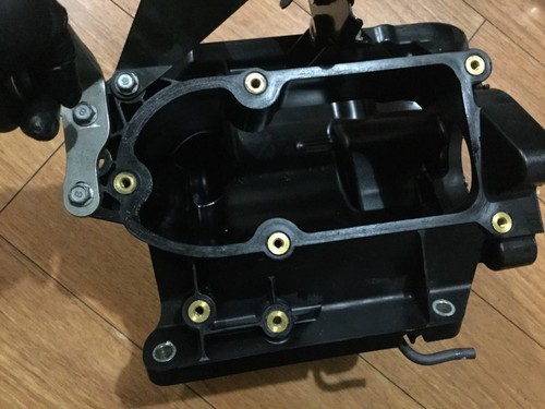 2011 YAMAHA 300HP MIXING BODY 6CB-13711-00-00 4-STROKE - Picture 7 of 8