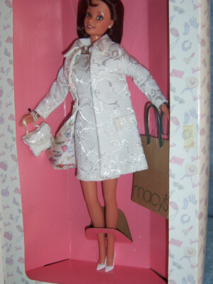 1996 City Shopper Barbie by Nicole Miller, Macy's Limited