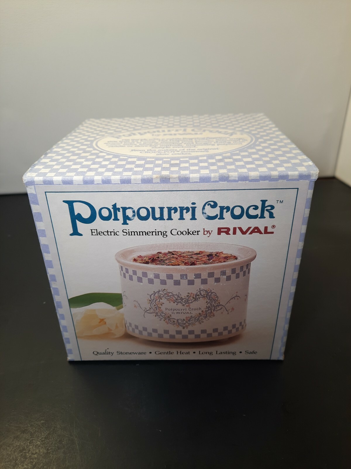 Vintage 1988 Rival Crock Electric Potpourri Pot Flower Heart Ribbons