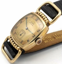 Vintage Elgin De Luxe Watch 17J 10K GF Grade 555 Runs Big Lugs Driver 40'2