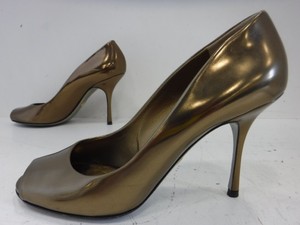 bronze metallic pumps