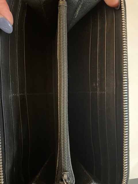 Confezione Borsa e Portafoglio Saint Laurent Pelle Nera Borchie Argento Ferramenta