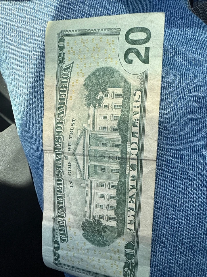 Two $20 dollars star bills series 2003 And one $10 dollars star bill series 2017 - Image 4 of 4