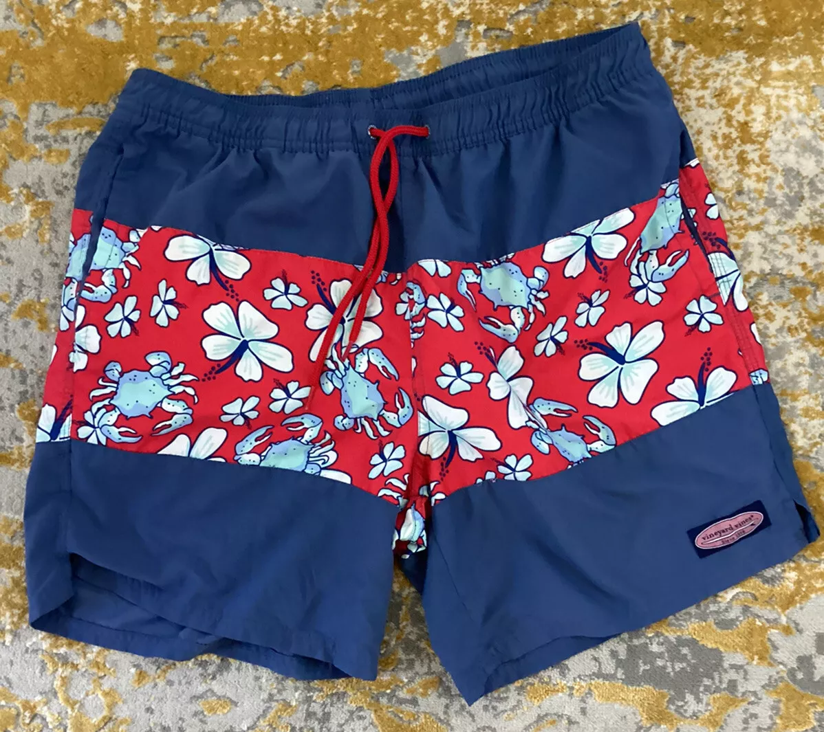 VINEYARD VINES Crab Piece Chappy Men Swim Trunks MEDIUM 7 Inseam