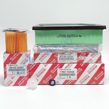 Genuine Lexus IS300H Service Filters AVE30 AIR Filter CABIN Filter Oil Filter