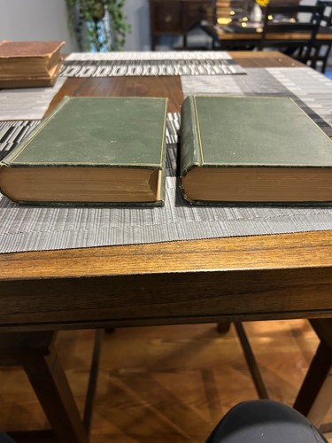 Les Miserables Victor Hugo Volume 1 and 2 Crowell Publishing 1887 - Picture 2 of 7