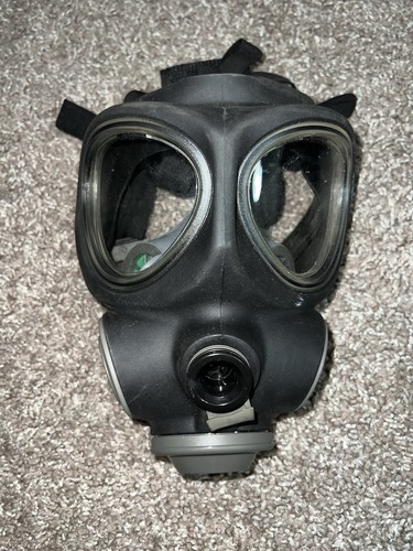 Scott M95 Gas Mask