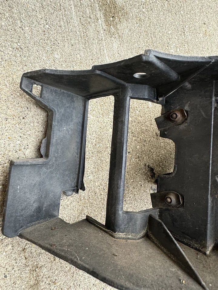 正品原始设备制造商右乘客侧灯适用于 93-96 凯迪拉克 Fleetwood — 第 3/4 张图片