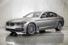 BMW A72 Cashmere Silver Basecoat With Reducer Gallon (Basecoat Only) Kit
