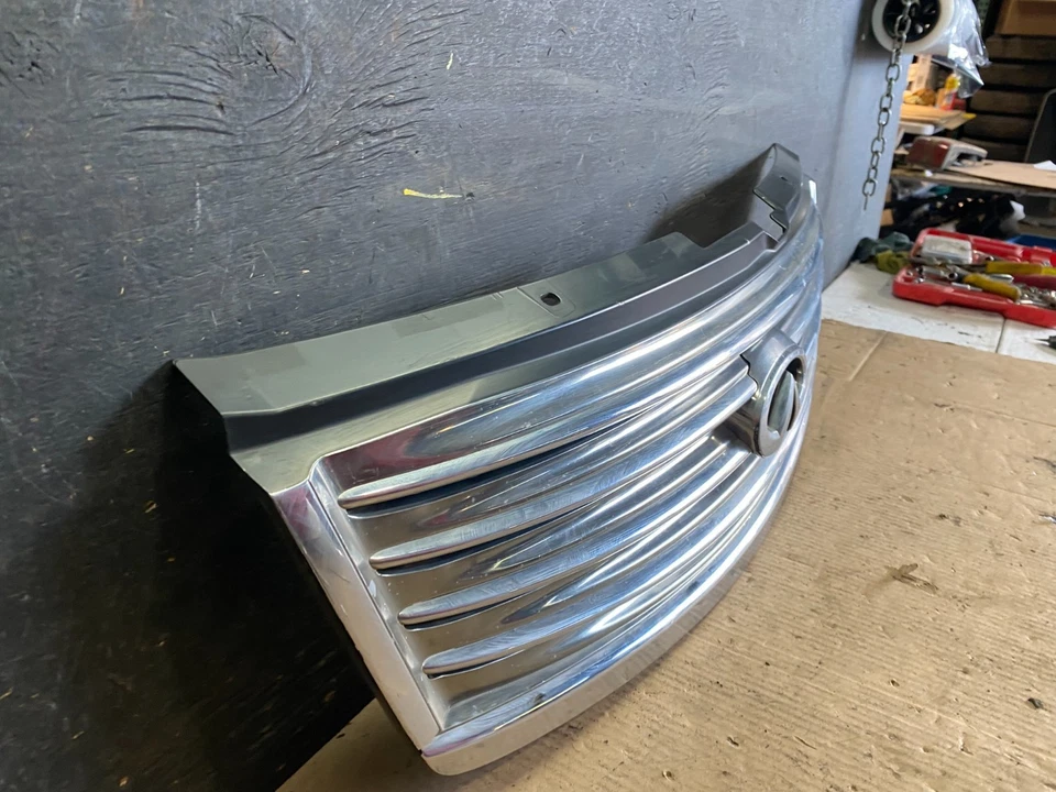 Parrilla delantera Infiniti M35 2008 a 2010 T0111 PS Foto 3 de 4