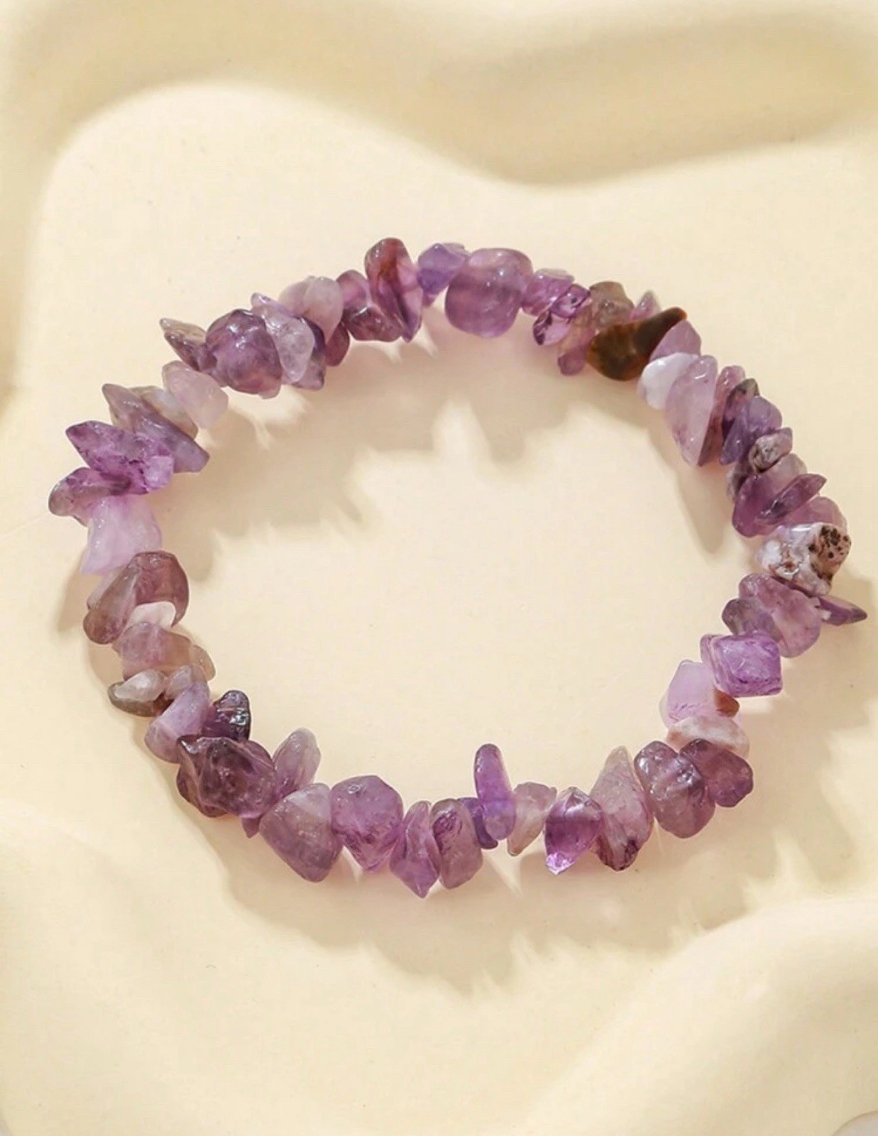 Bracelet Améthyste quartz violet idéal pour sublimer vos tenues de soirée et de bureau