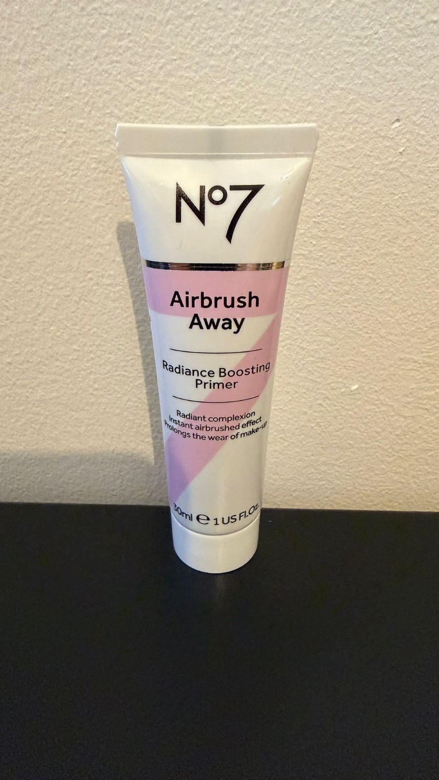 No7 Airbrush Away Radiance Boosting  Primer 30ml