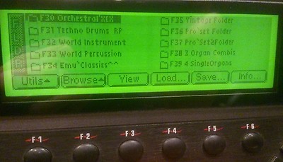 E-MU ULTRA SAMPLER LEISE INTERNE 130GB IDE FESTPLATTE +Montageset + Eos Disks