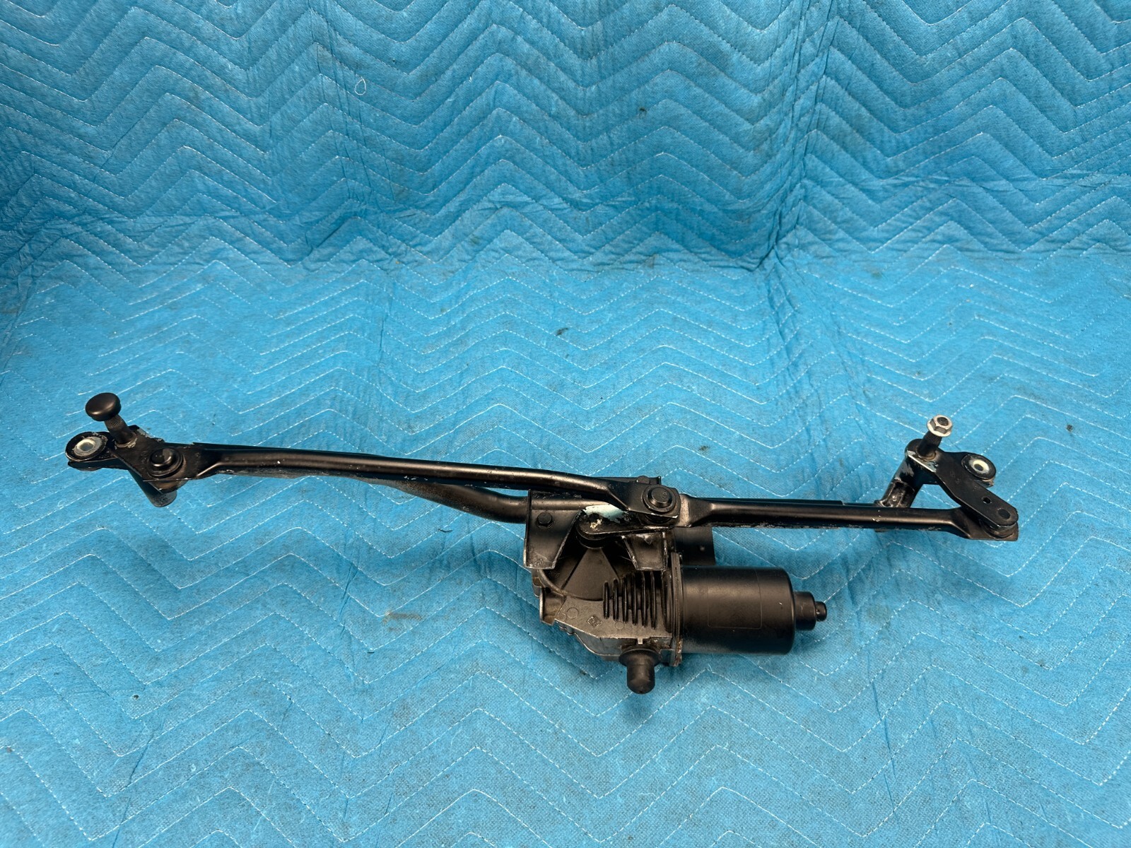 Bentley Cont Flying Spur Windshield Wiper Motor w/ Linkage 29k 2006-2012 OEM
