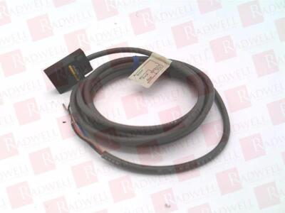 OMRON TL-W5MB2 / TLW5MB2 (BRAND NEW)