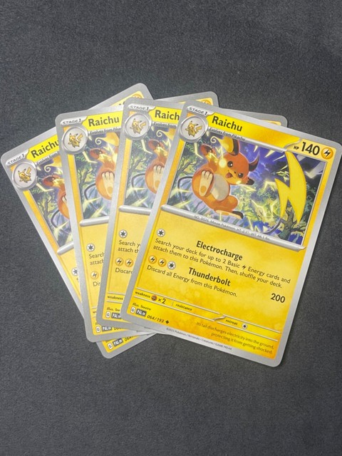 Raichu 064/193 - Paldea Evolved - Lotto Di 2 Carte Pokemon - Scarlet & Viola