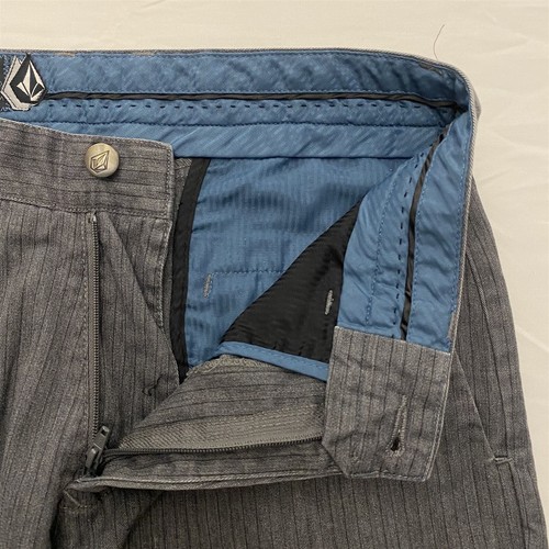 Volcom Corpo Class 28 x 10" Gray Twill Frickin Chino Stripe 22" Shorts - Picture 2 of 9