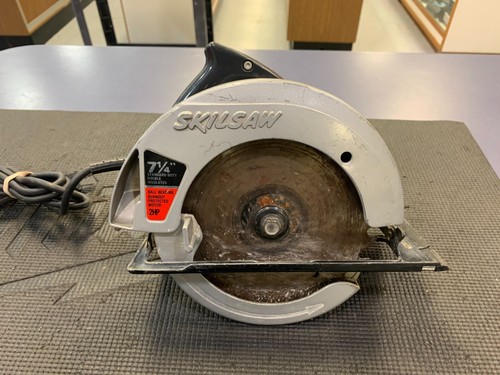 Vintage SKILSAW #576 2hp 7-1/4 