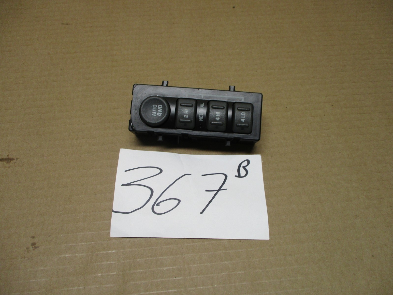 99 00 01 02 Silverado 4X4  4WD Transfer Case Switch Control Power #367-B